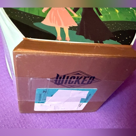 WICKED the Movie Soap/Lotion Dispenser. NEW - Picture 8 of 8